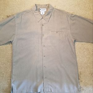 Columbia GRT M Sport Button Up Shirt Beige Tan Fishing